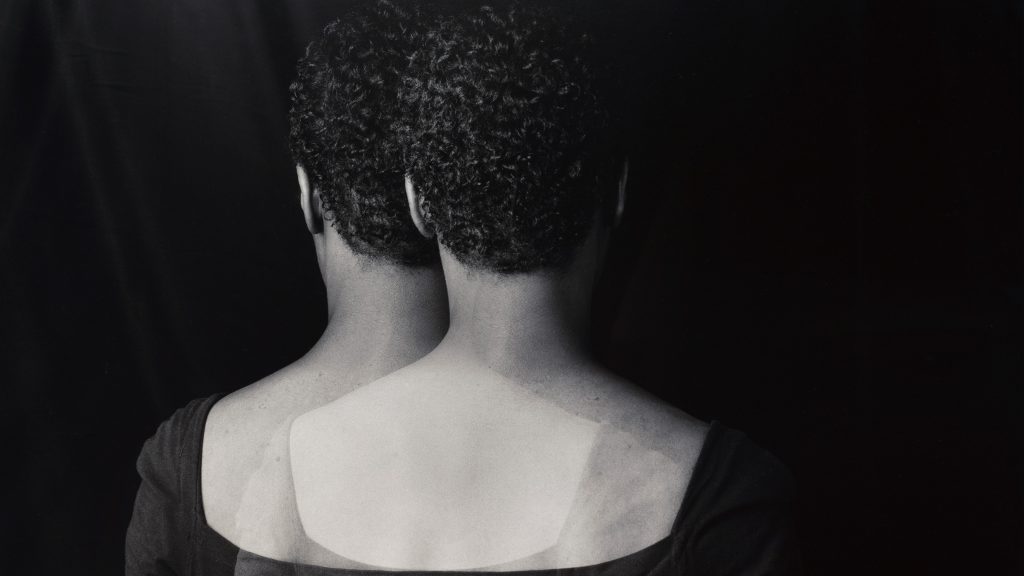 lorna simpson